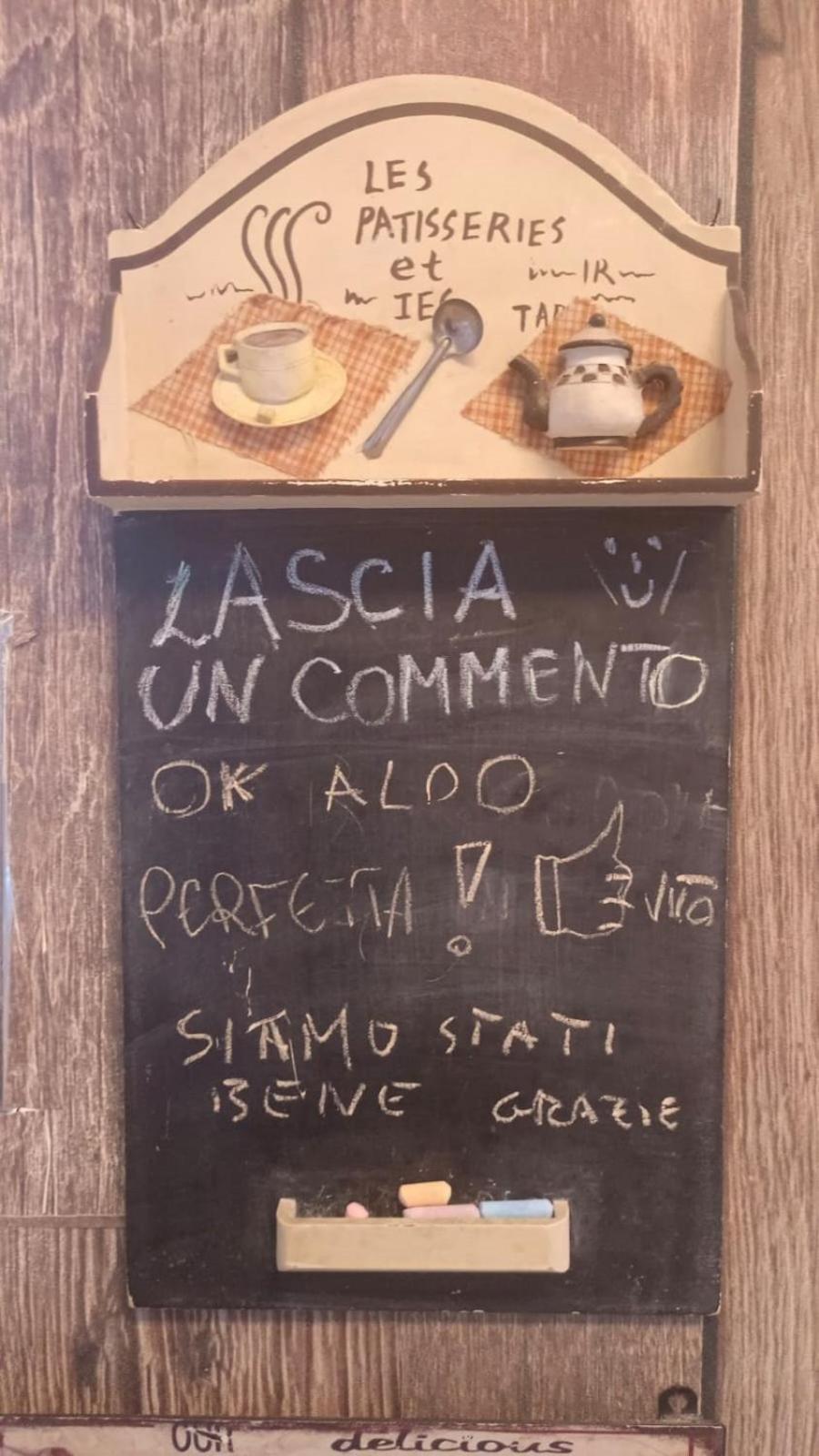 Alice Nel Paese Delle Meraviglie Sulbiate Luaran gambar